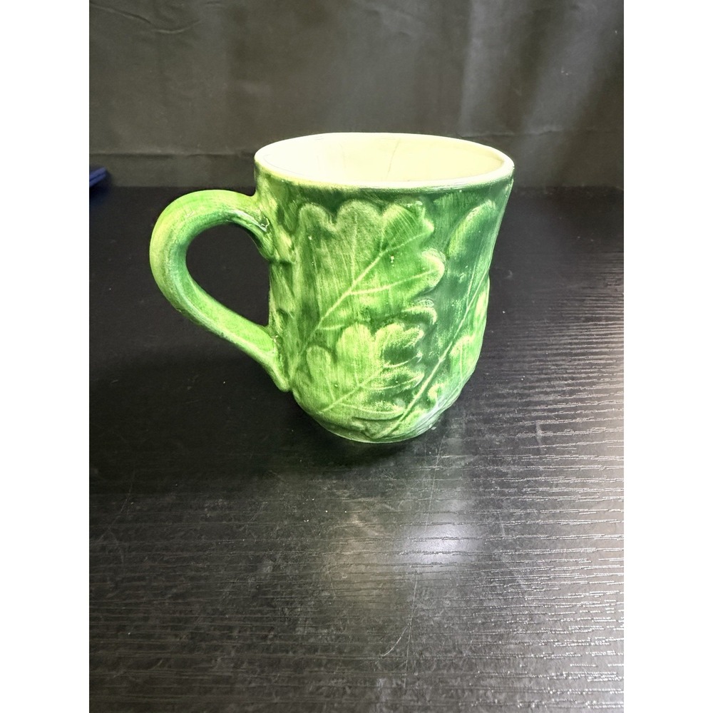 Vietri Foglia Green Leaf Majolica Mug Cup Handmade Italy Embossed Pottery -read
